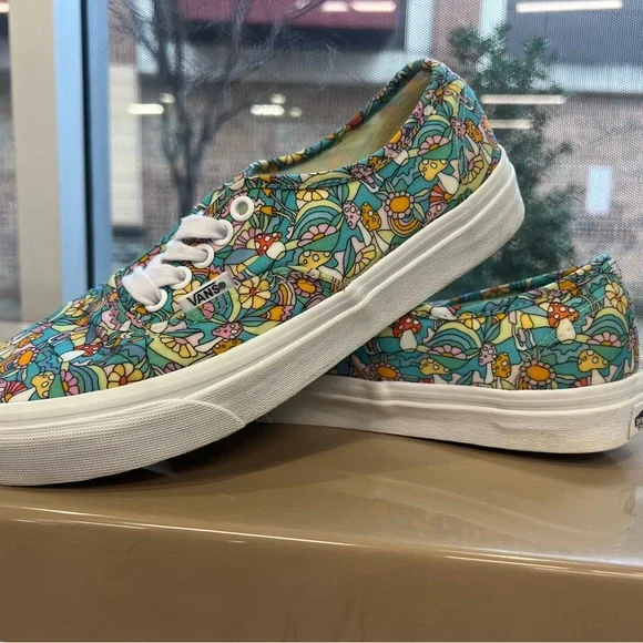 Vans Multicolor Mosaic Sneakers - Picture 5 of 8